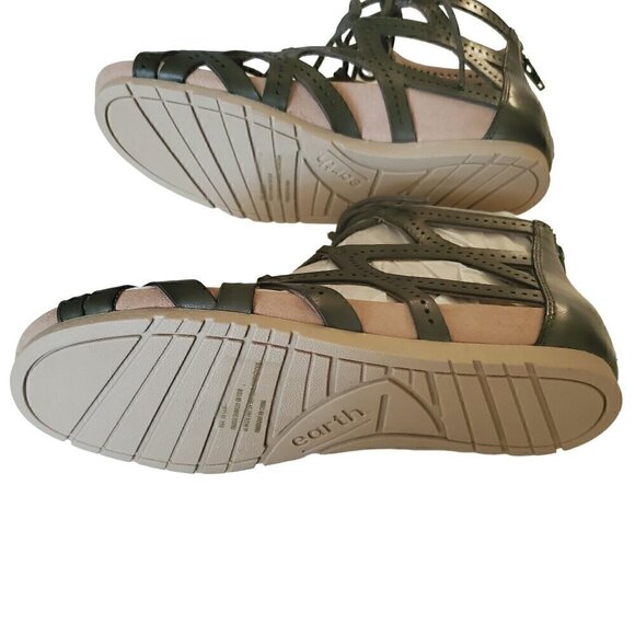 Earth Linden Lehi Green Strappy Sandals, Woman's Leather Sandals - Picture 6 of 6